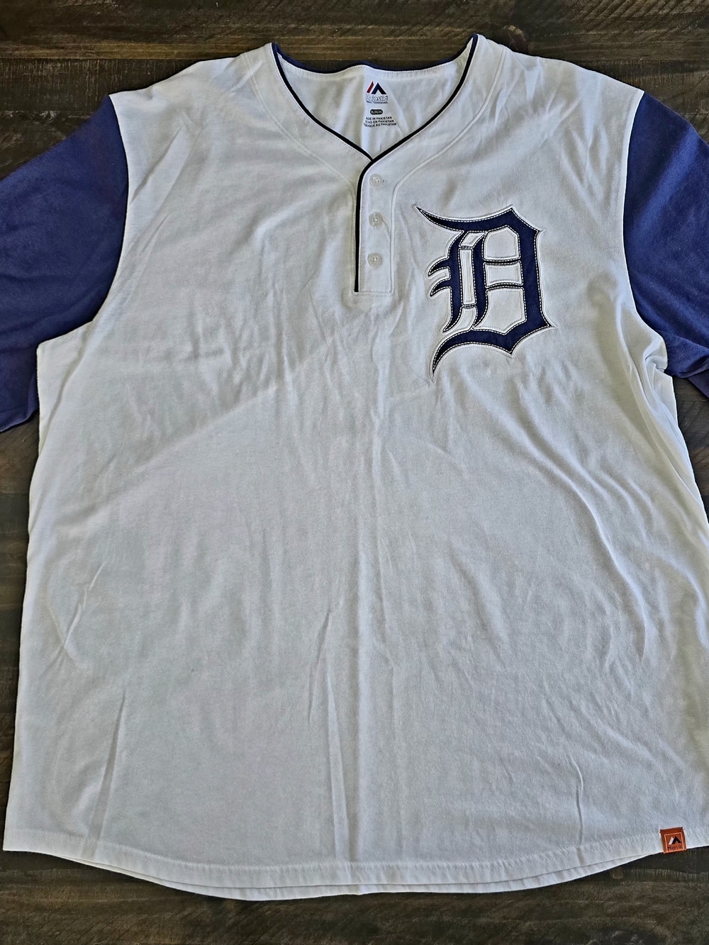 Majestic White & Navy Detroit Tigers  Baseball Tee
